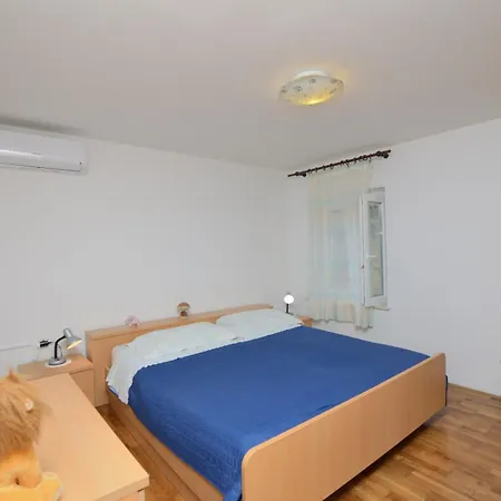 Apartment Lori App Rabac