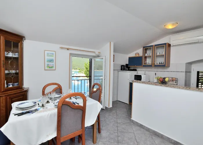 Apartment Lori App Rabac